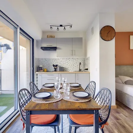 Magnifique Avec Terrasse Au Coeur De